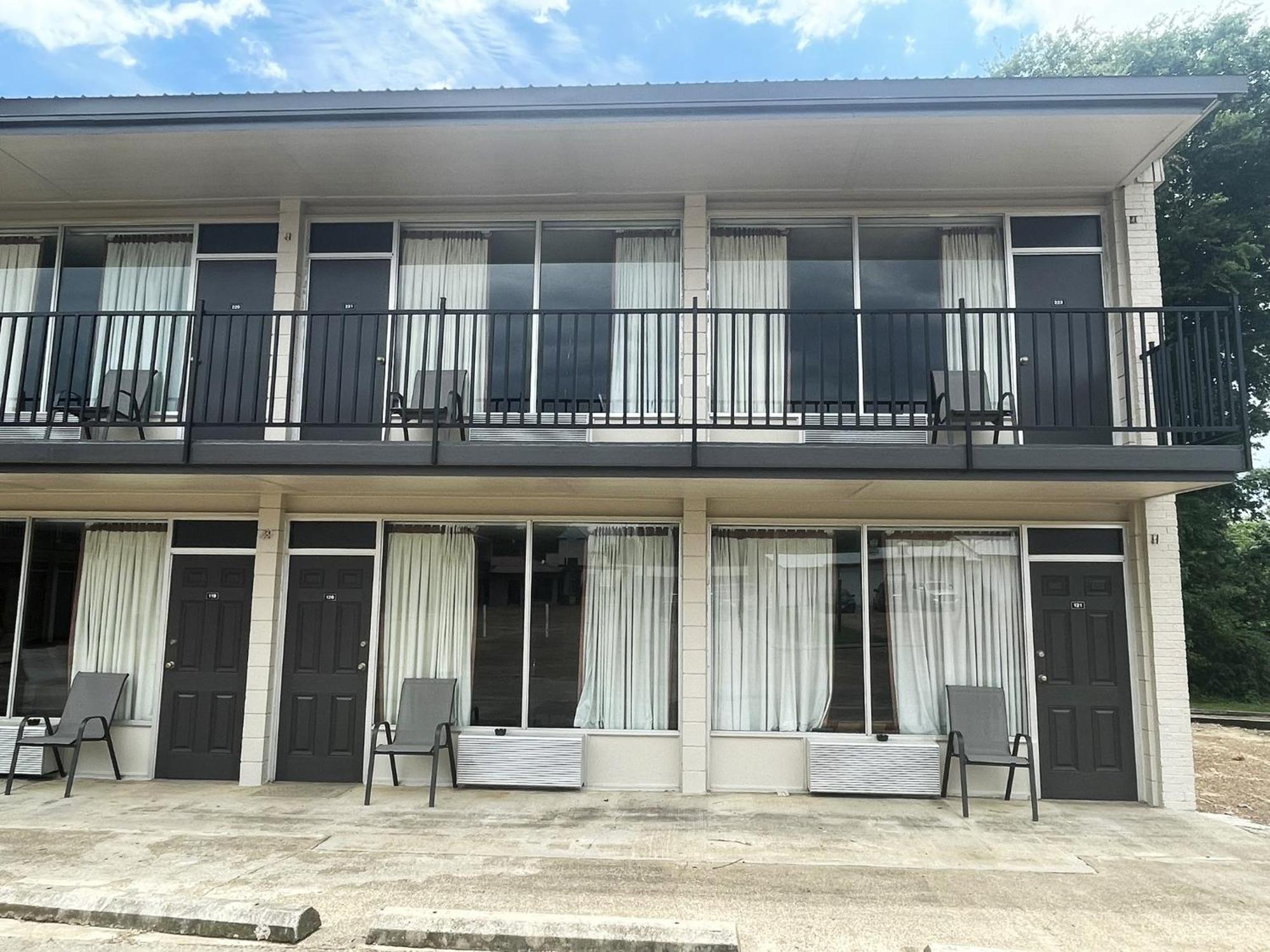 Kings Inn Valliant Екстер'єр фото